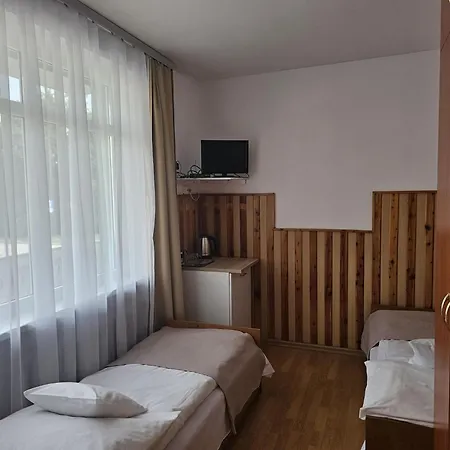 Pokoje Goscinne Pod Kotwica